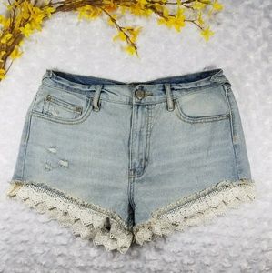 FREE PEOPLE • lacey cut off denim shorts